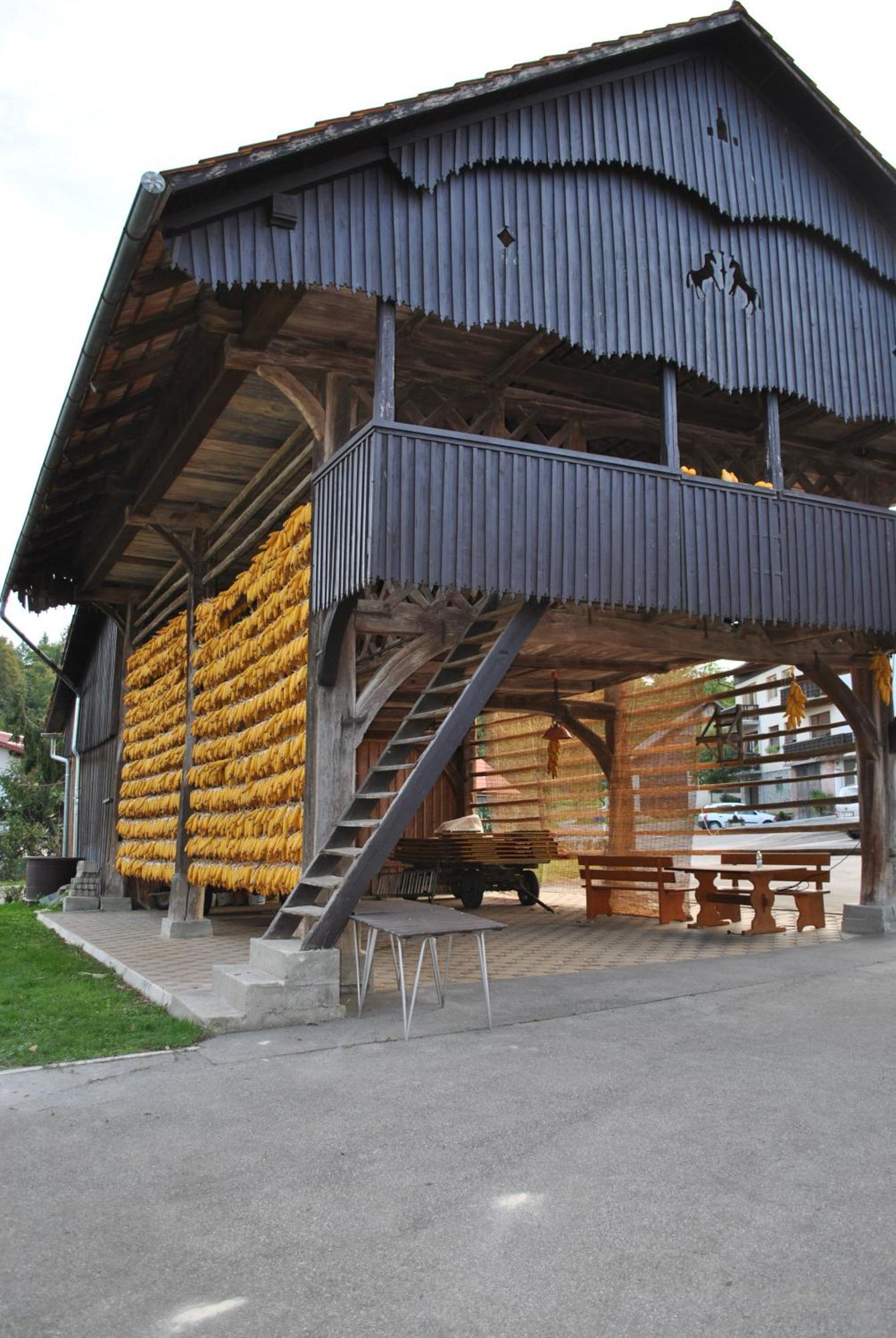 Marincic Inn Skocjan  Buitenkant foto