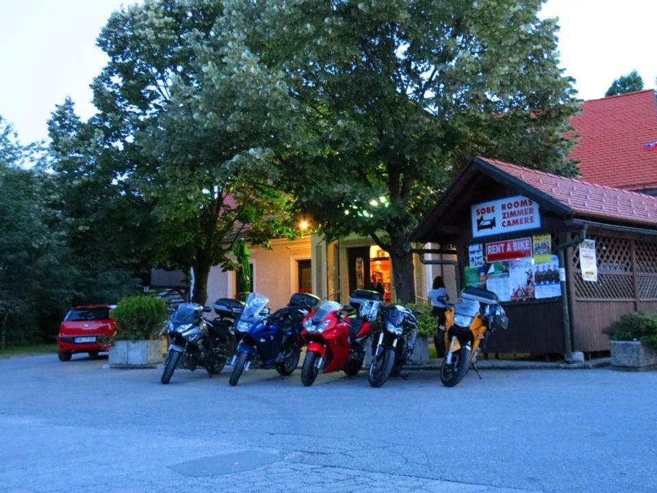 Marincic Inn Skocjan  Buitenkant foto