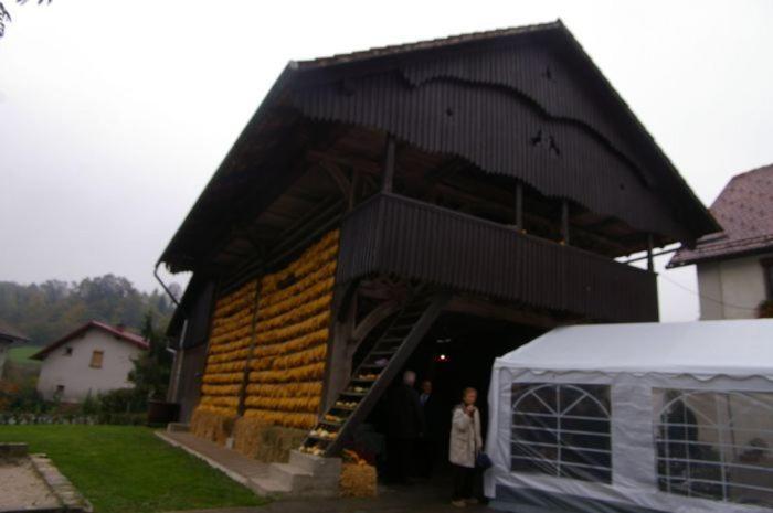 Marincic Inn Skocjan  Buitenkant foto